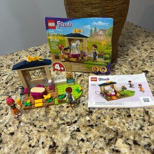 Lego Friends # 41696 Pony-Washing Stable 2022 Retired